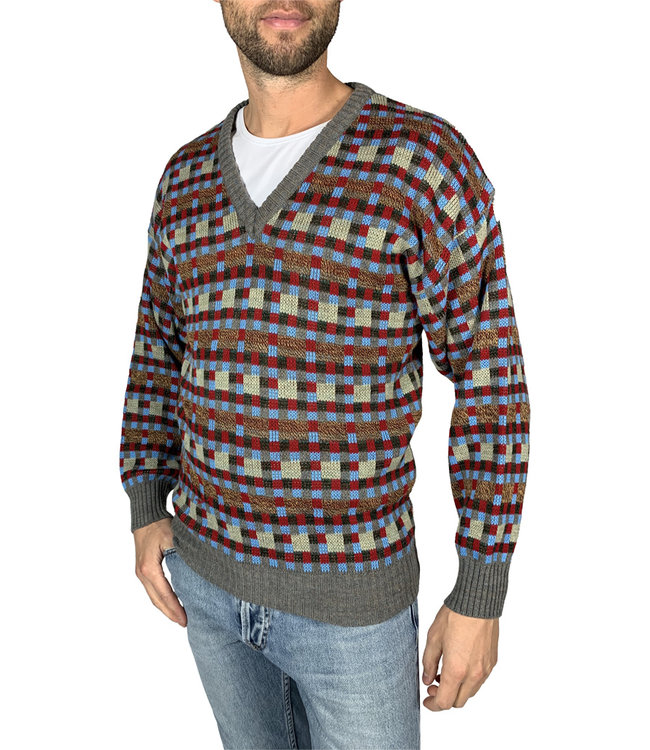 Vintage Knitwear: 90's V-Neck / Half Zip Jumpers