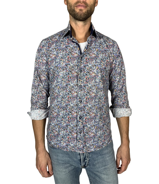 Vintage Shirts: Y2K Print Shirts