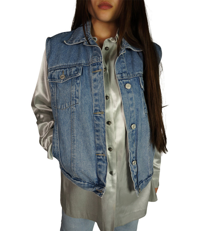 Vintage Jackets: Denim Vests