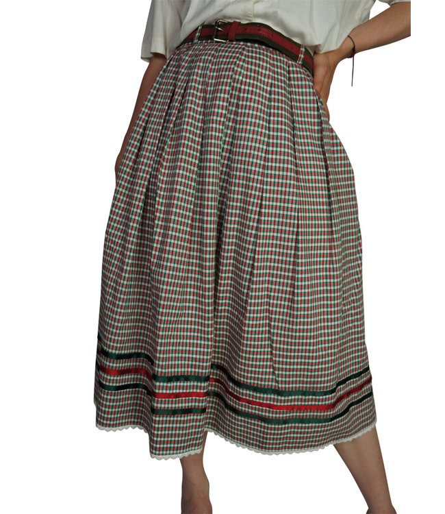 Vintage Skirts: Tyrolean Skirts
