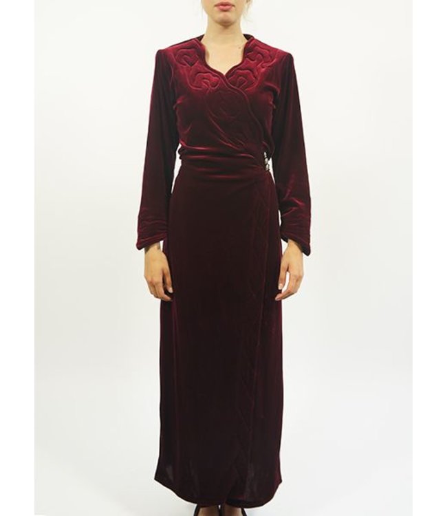Vintage Dresses: Velvet Stretch Dresses