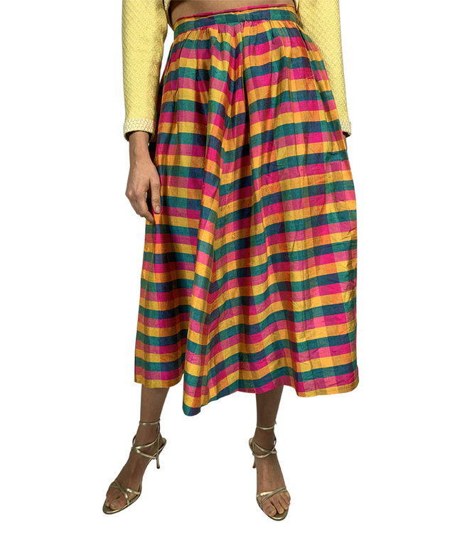 Vintage Skirts: Metallic Skirts