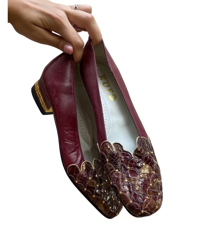 Vintage Shoes: Flat Shoes, Ballerina's & Loafers