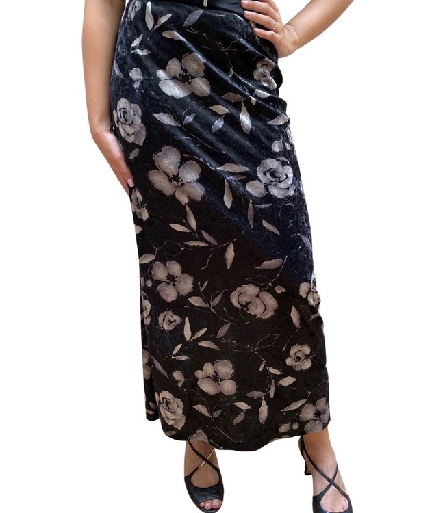 Vintage Skirts: Velvet Skirts