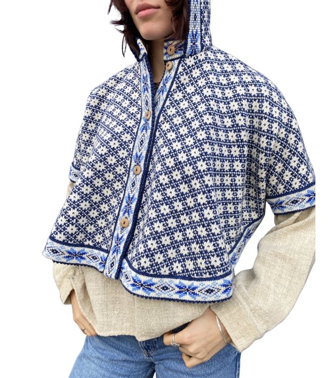 Vintage Knitwear: Poncho's