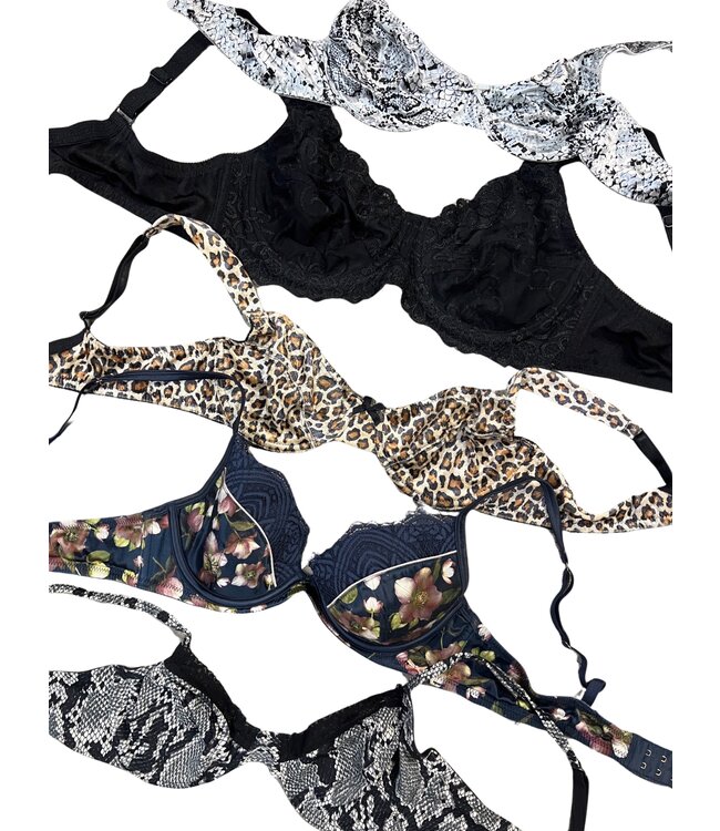 Vintage Sets & Suits: Y2K Bra's