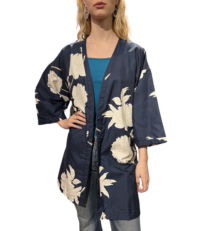 Vintage Dresses: Kimono-Style Morning Robes