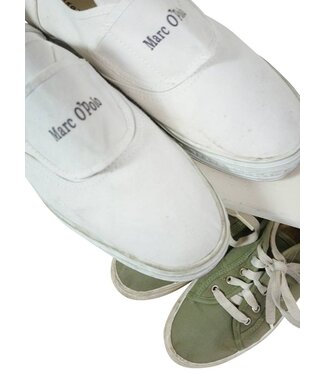 Vintage Shoes: Canvas Sneakers