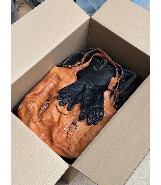 Curated Vintage Box:  Leather Mix (40kg)