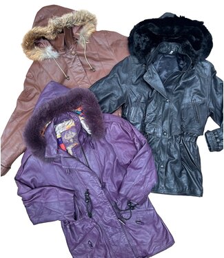 Vintage Mäntel | Leder- & Wildleder-Parkas mit Kapuze Damen