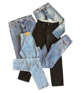 Vintage Pants: Wrangler Jeans