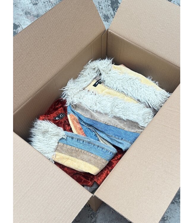 Curated Vintage Box: Y2K Fall / Winter Mix (40kg)