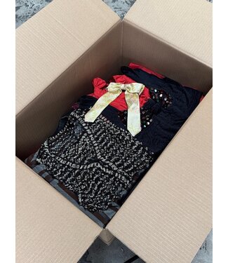 Curated Vintage Box: Festive Season