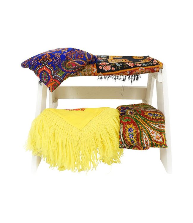 Vintage Scarves: Bohemian / Folk / Pashmina Scarves