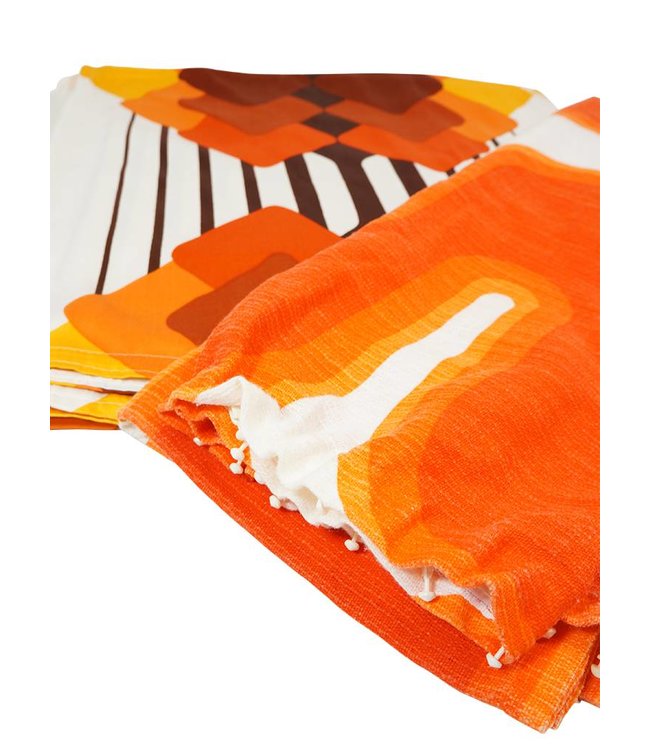 Vintage Curtains: 70's Curtains