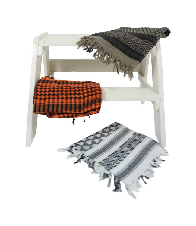Vintage Scarves: Keffiyeh / Arabic Scarves