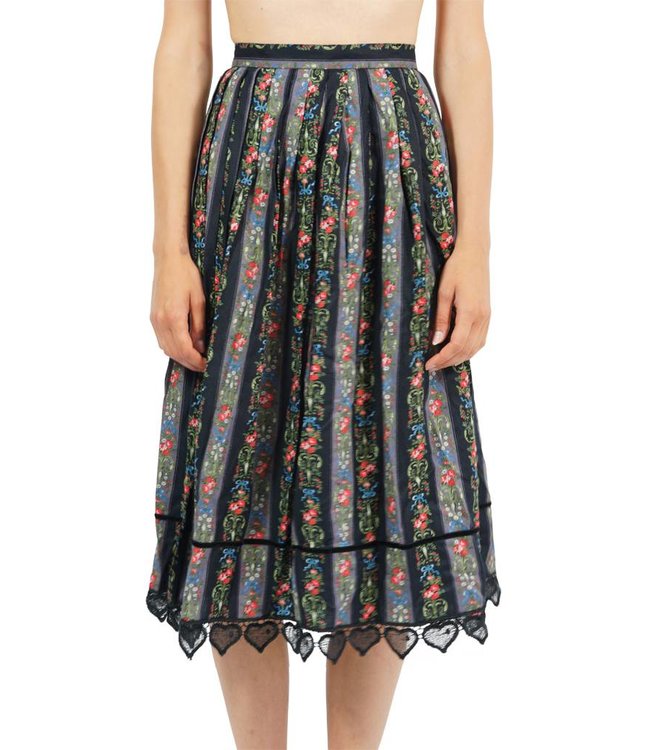 Vintage Skirts: Tyrolean Skirts