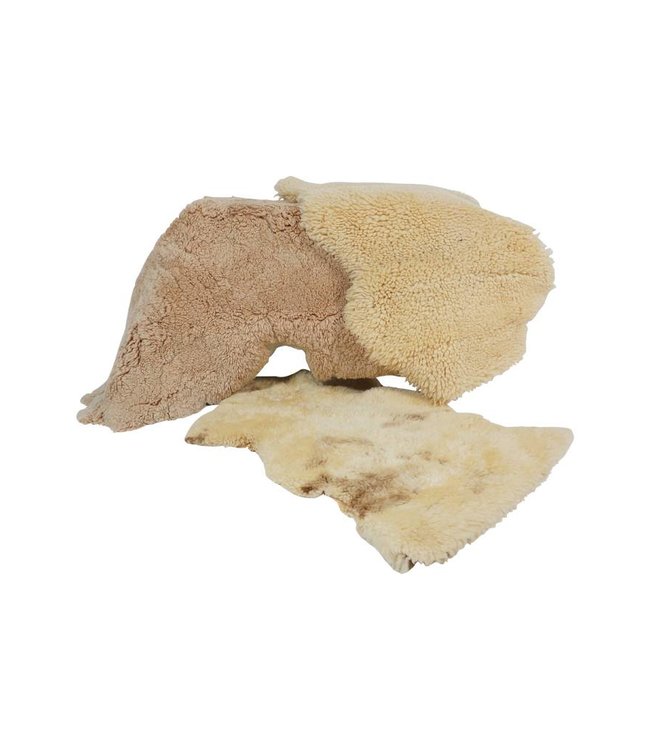 Vintage Accessories: Sheepskin Rugs