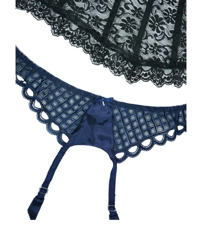 Vintage Sets & Suits: Lingerie