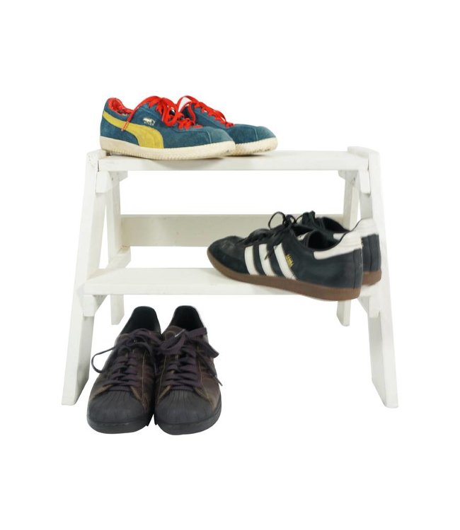 Vintage Shoes: Casual Sneakers