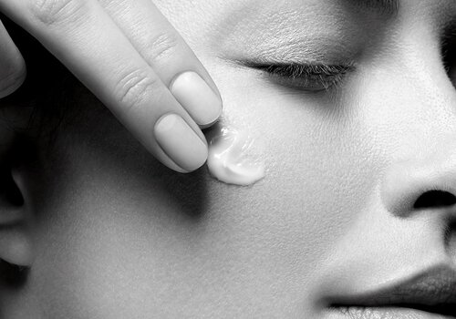 Augenringe, Falten und Tränensäcke Augenringe, Falten und Tränensäcke