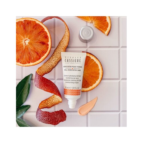 Bernard Cassière Bernard Cassière Dull skins Detox care Complexion Reviving detox moisterizing cream Bernard Cassière Bernard Cassière Dull skins Detox care Complexion Reviving detox moisterizing cream
