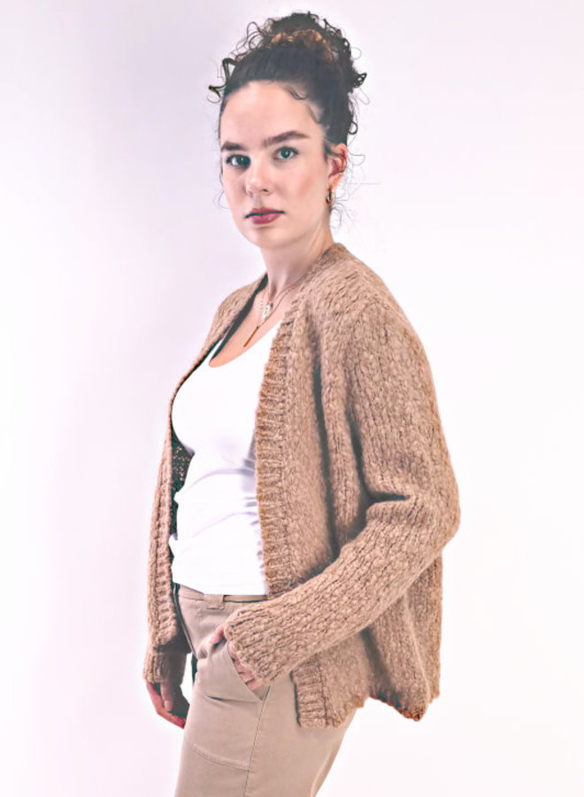 Strickjacke Grobstrick aus Alpacawolle *camel