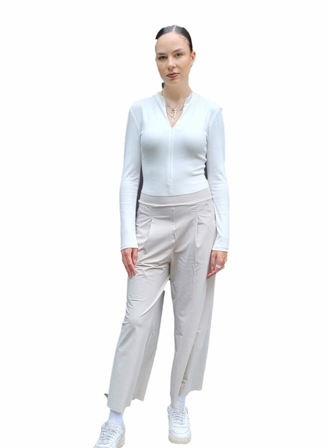 Culotte-Hose aus Technostretch *sand *