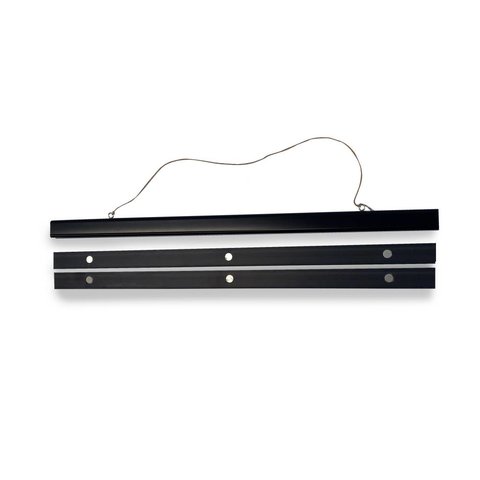 Plastique Display Strip Noir 61cm