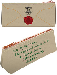 Products tagged with harry potter etui