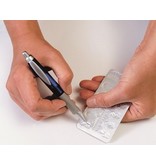 Lint remover in the form of a pen