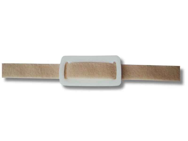 Strap cushions white