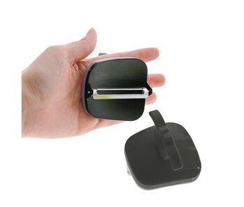 Ergonomischer Schäler mit Fingergriff