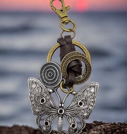 Schlüsselanhänger mit Leder und  Schmetterling inkl. Gravur