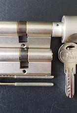 S2skg**F Knopcilinder + 1 zonder 6 veilige keersleutels