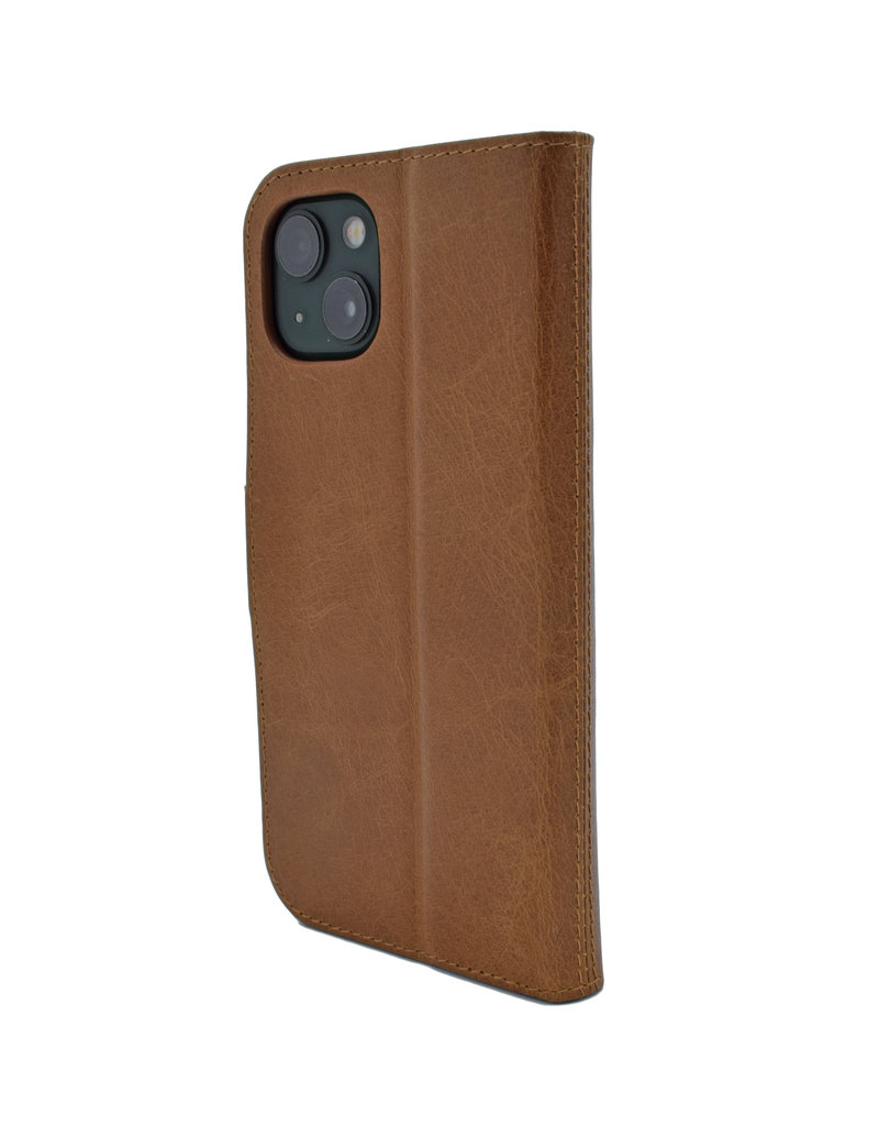 Dbramante1928 Leder iPhone 14 Handyhülle Bookcase Cognac