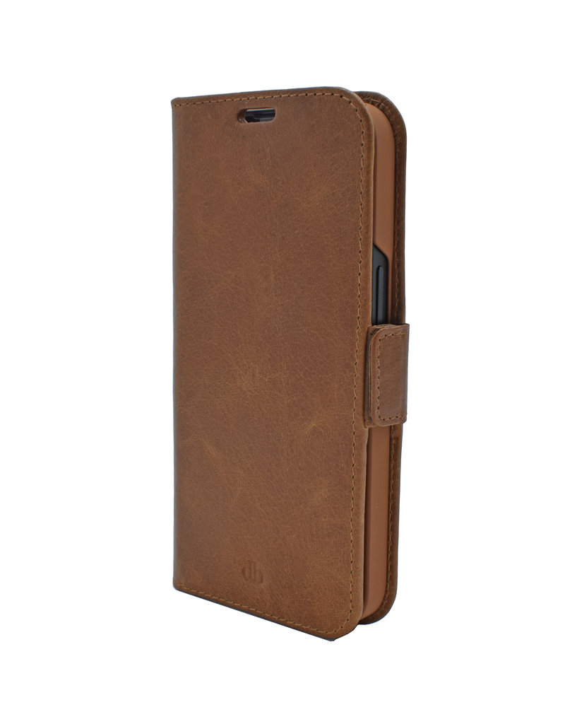 Dbramante1928 Leder iPhone 14 Plus Handyhülle Bookcase Cognac