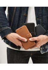 Minim Leder Handyhülle  iPhone 14 Pro  2 in 1 Wallet Case Schwarz