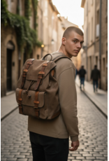 Ruitertassen Geräumige Handverarbeitete Leder Rucksack Braun