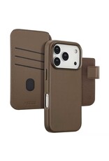 Accezz iPhone 17/Pro/Pro Max/Air Leder-Bookcase 2-in-1 mit MagSafe – Braun