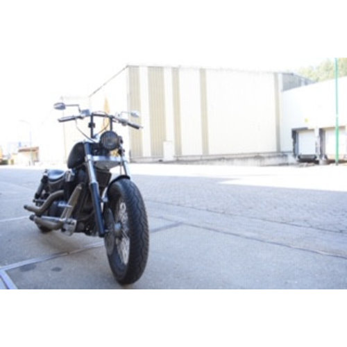 Suzuki intrus 1400 contre