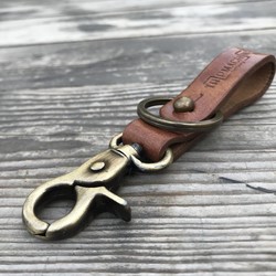 KEY FOB - Vintage Tan + antiek goud