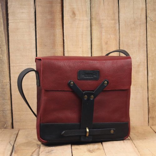 Trip Machine Messenger Bag - Cherry Red