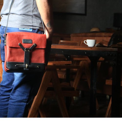 Trip Machine Messenger Bag - Cherry Red