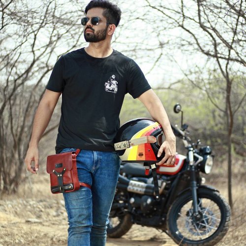 Trip Machine Thigh Bag - Cherry Red