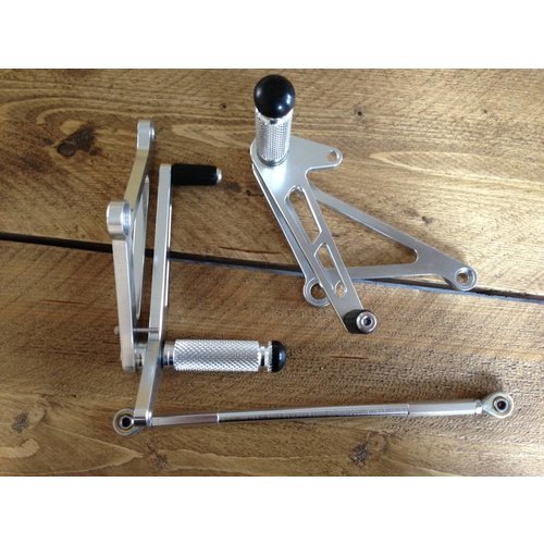 Universal Alloy Rearset Chrome Type 2