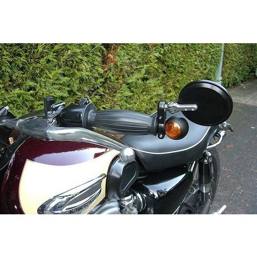 Shin Yo Pair of Black Bulls Eye Handlebar Turn Signals