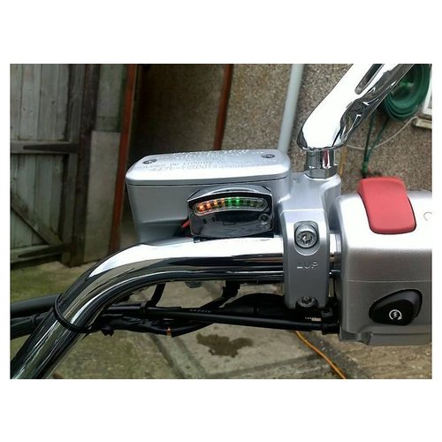 Kuryakyn LED 12 Volt Meter Black