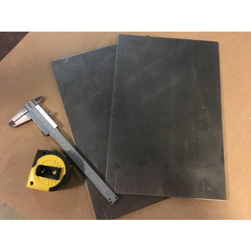 MCU Plaque d'acier 200X300X2MM