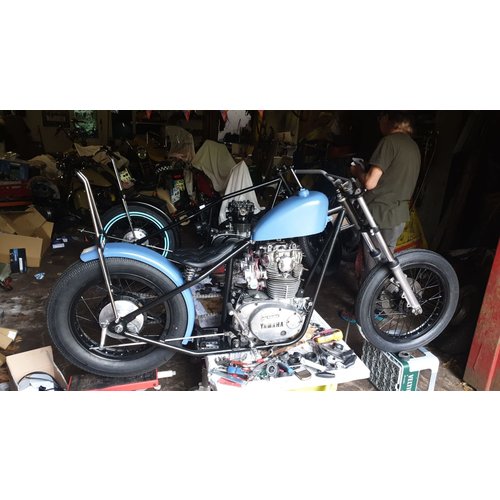 Bobber Seat "Rivets" Schwarz